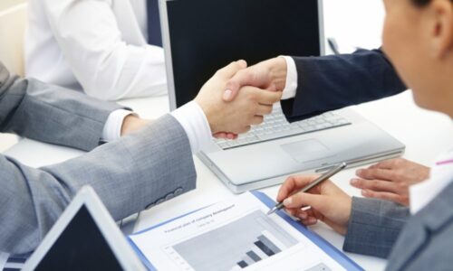 Как заключается договор с ИП на оказание услуг: образец, особенности